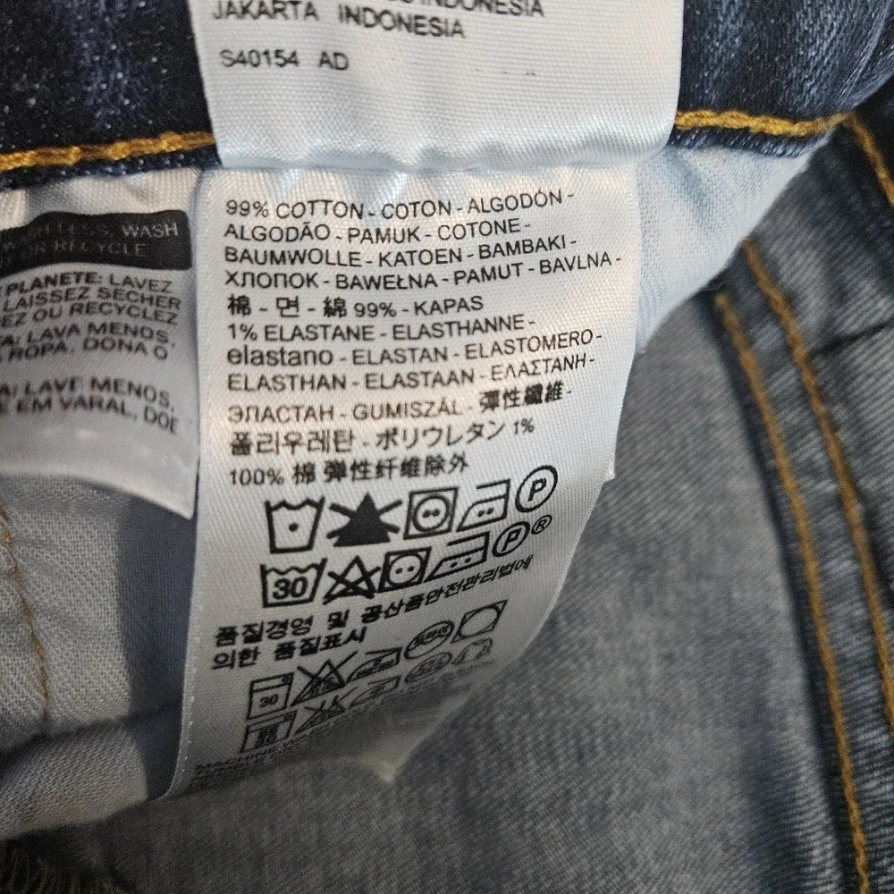 Levi's 511 Straight Leg Slim Jeans